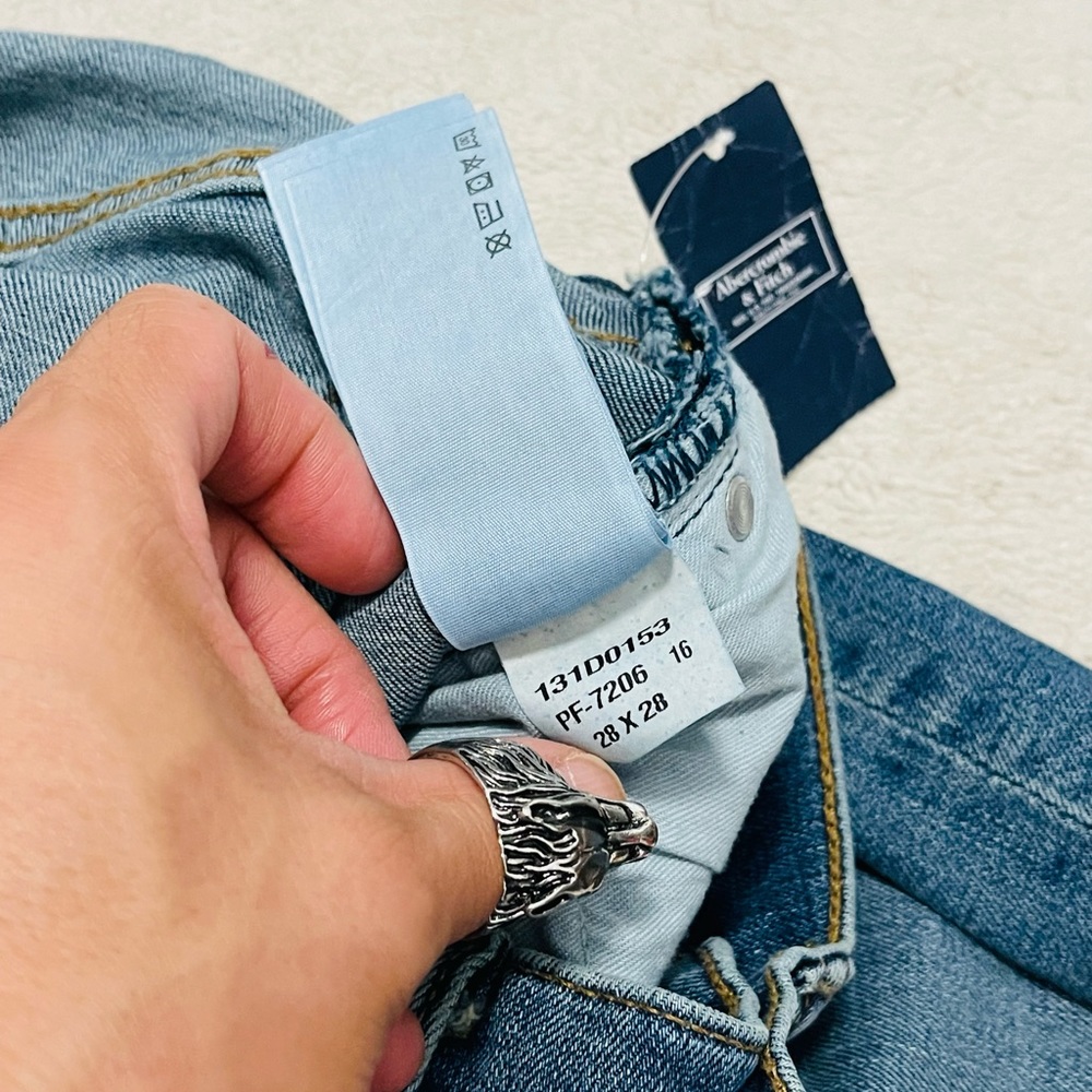 NWT Men’s Size 28 Abercrombie & Fitch Bootcut Stretch Jeans In Blue 28” X 28” - Picture 11 of 11